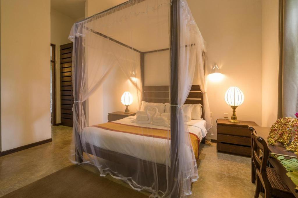 Roman Lake Ayurveda Boutique Resort Ahungalla Kültér fotó