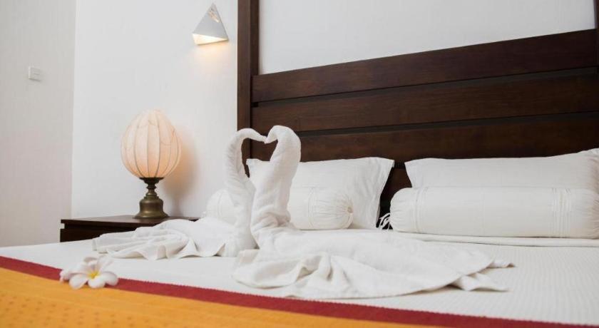 Roman Lake Ayurveda Boutique Resort Ahungalla Kültér fotó