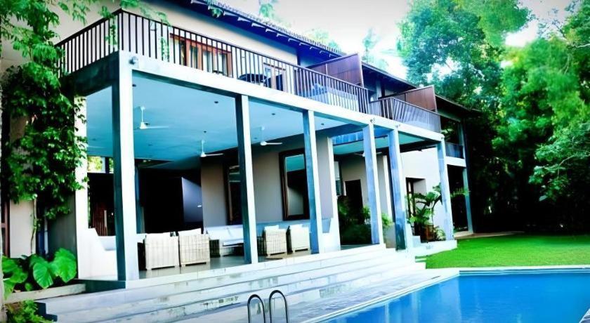 Roman Lake Ayurveda Boutique Resort Ahungalla Kültér fotó